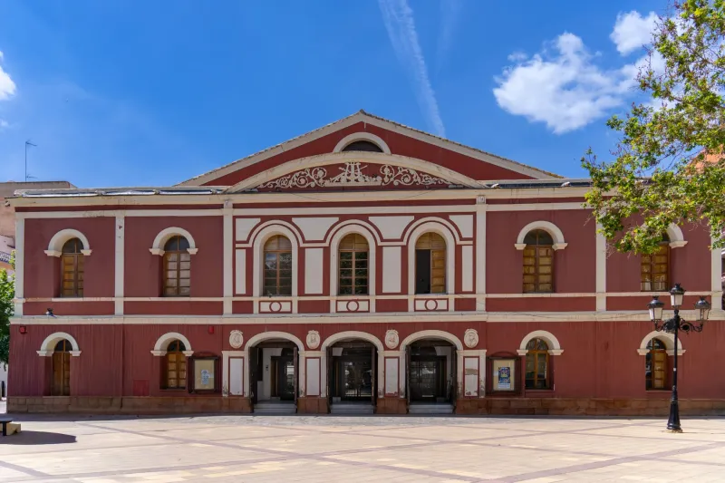 Teatros en ruinas: el silencio de los escenarios que España olvidó
